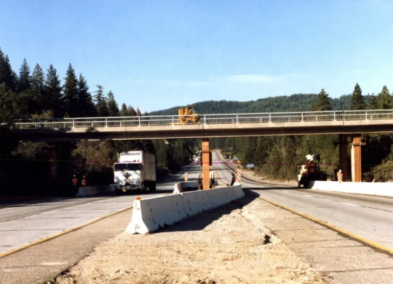 golden bridge construction